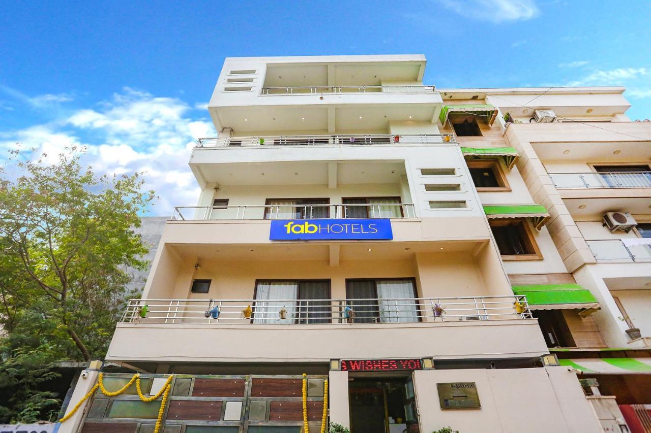 Hotel Novel Suites Neu-Delhi Exterior foto